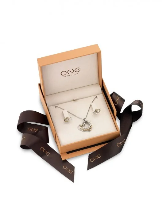 1702489572_a7ba91305ea7940e03af2209a4d3bd07 Conjunto Colar & Brincos One Soulmate