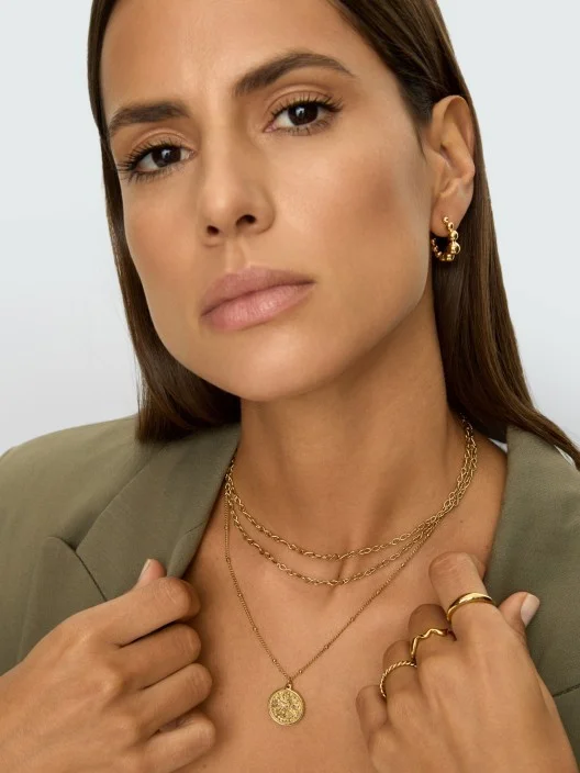 Colar One Neckmess Enlace Long